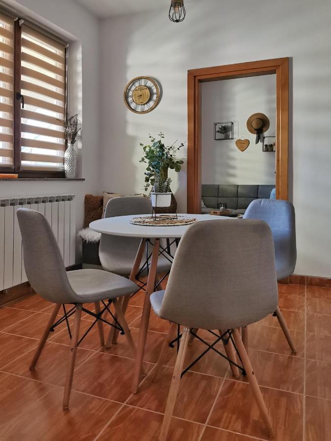 Studio Central Square Gospić المظهر الخارجي الصورة
